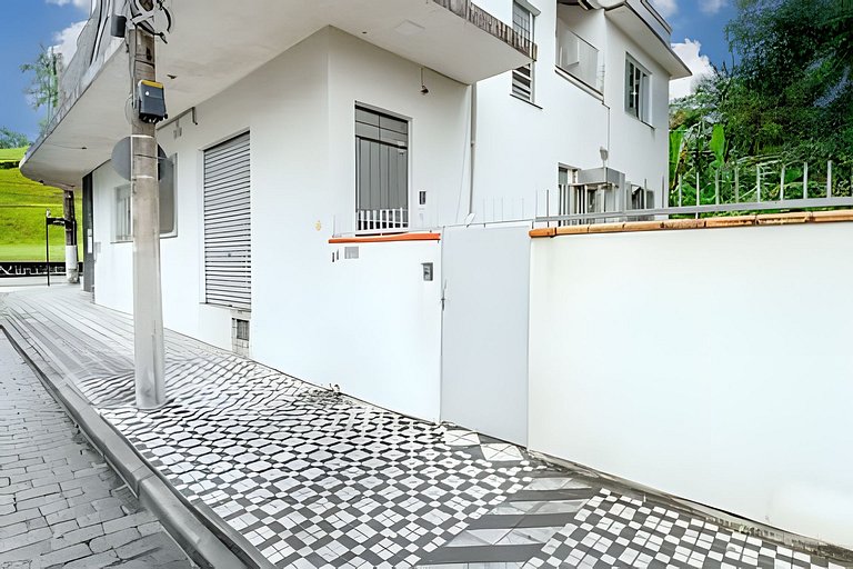 Suíte confortável para 2P | vaga | WIFI | banheiro