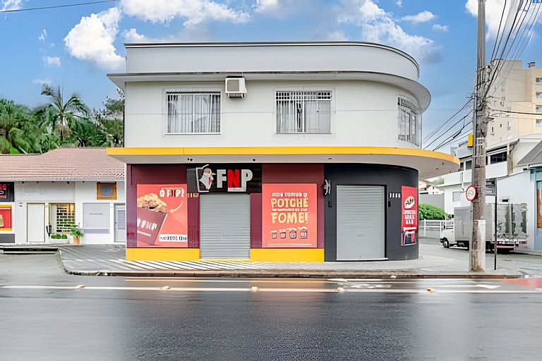 Suíte confortável para 2P | vaga | WIFI | banheiro