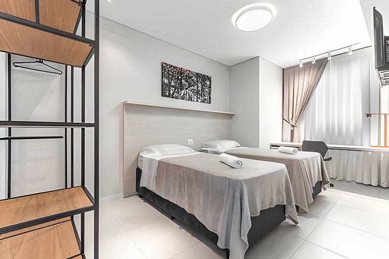 Apartamento completo para 4P | vaga | wifi
