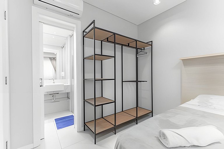 Apartamento completo para 4P | vaga | wifi