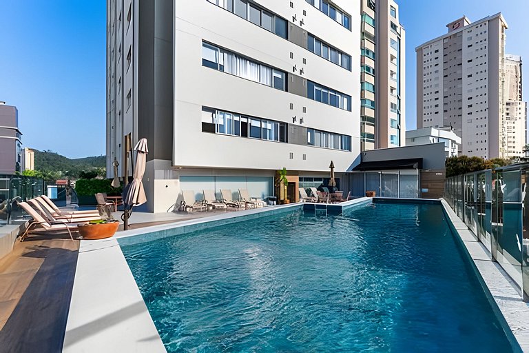 Apartamento completo para 4P | vaga | wifi