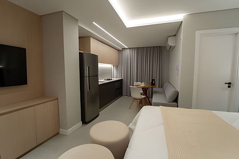 Loft amplo e moderno p/ casal | centro de Blumenau