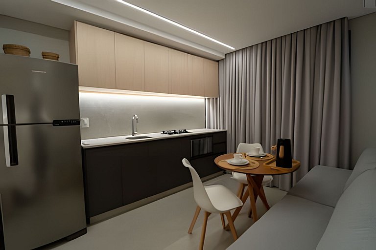 Loft amplo e moderno p/ casal | centro de Blumenau