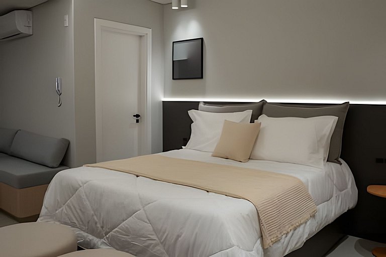 Loft amplo e moderno p/ casal | centro de Blumenau